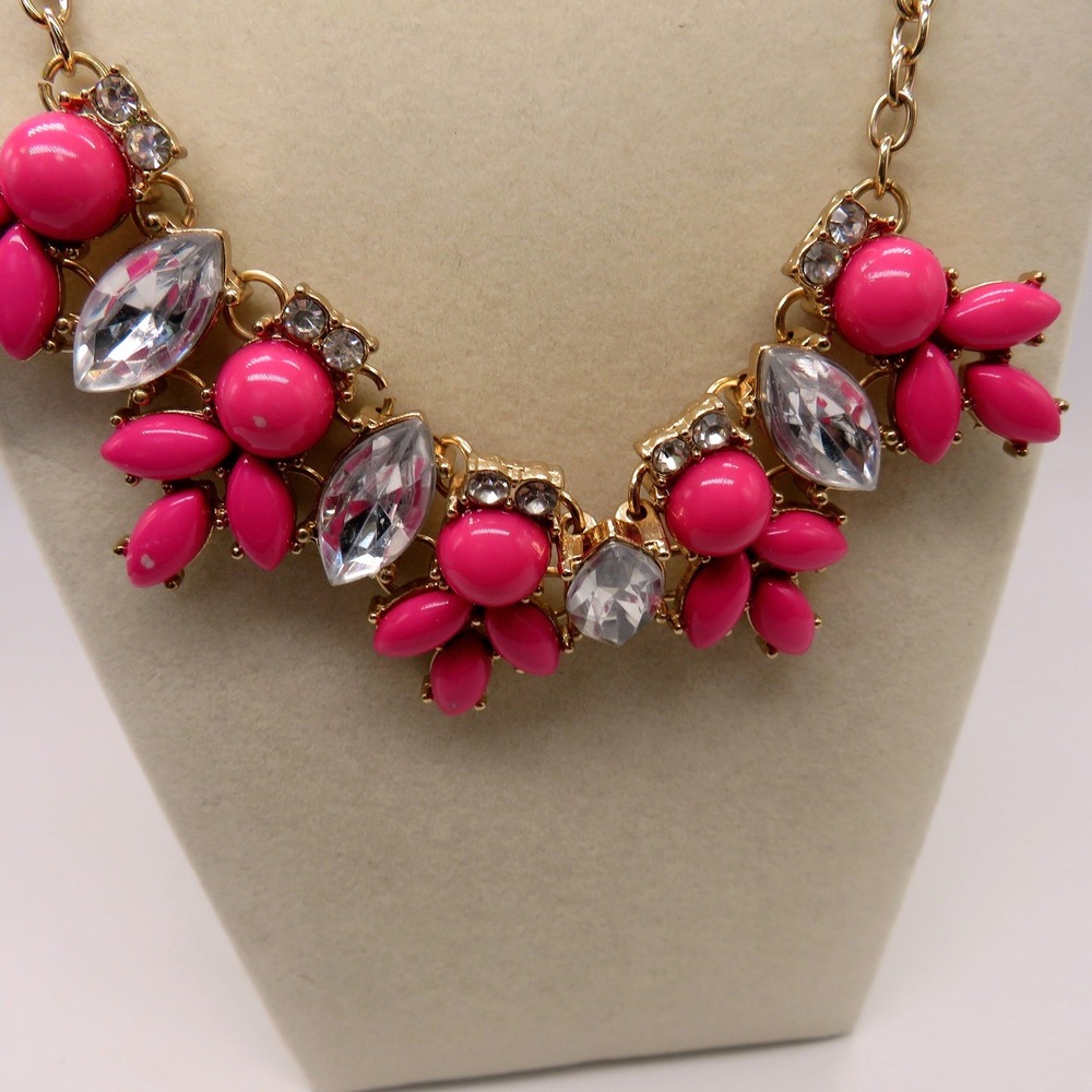 Etc! Hot Pink Cabochon and Clear Crystal Gold Tone Statement Bib Necklace 17in
